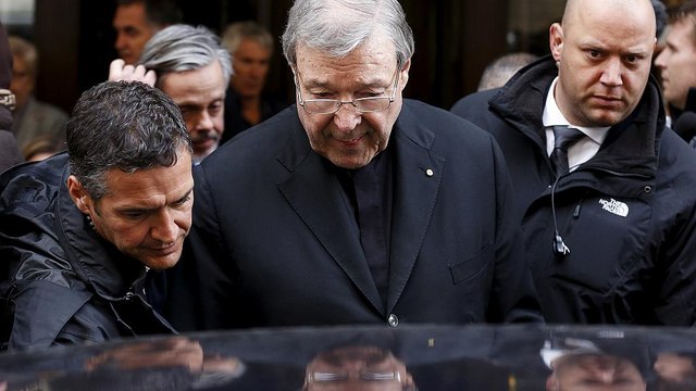 Il Cardinale Pell incriminato per pedofilia