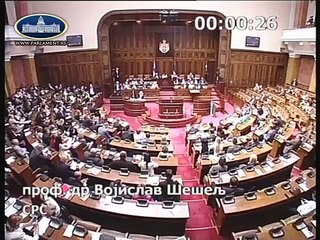 ŠEŠELJ: VUČIĆ I MAJA SU KOD MENE LEPILI MOJE PLAKATE