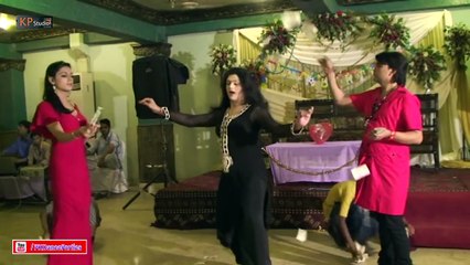 MEHEK NEW PUNJABI MUJRA DANCE @ WEDDING PARTY