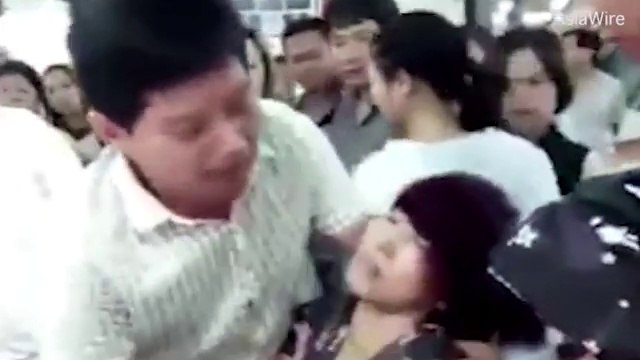 Kırdığı takının fiyatını öğrenince bayıldı