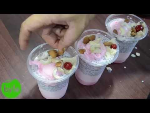 Amazing Indian Falooda/Faluda, Lassi in Fruit Flavours || Hyderabad Street Food || Indian Food