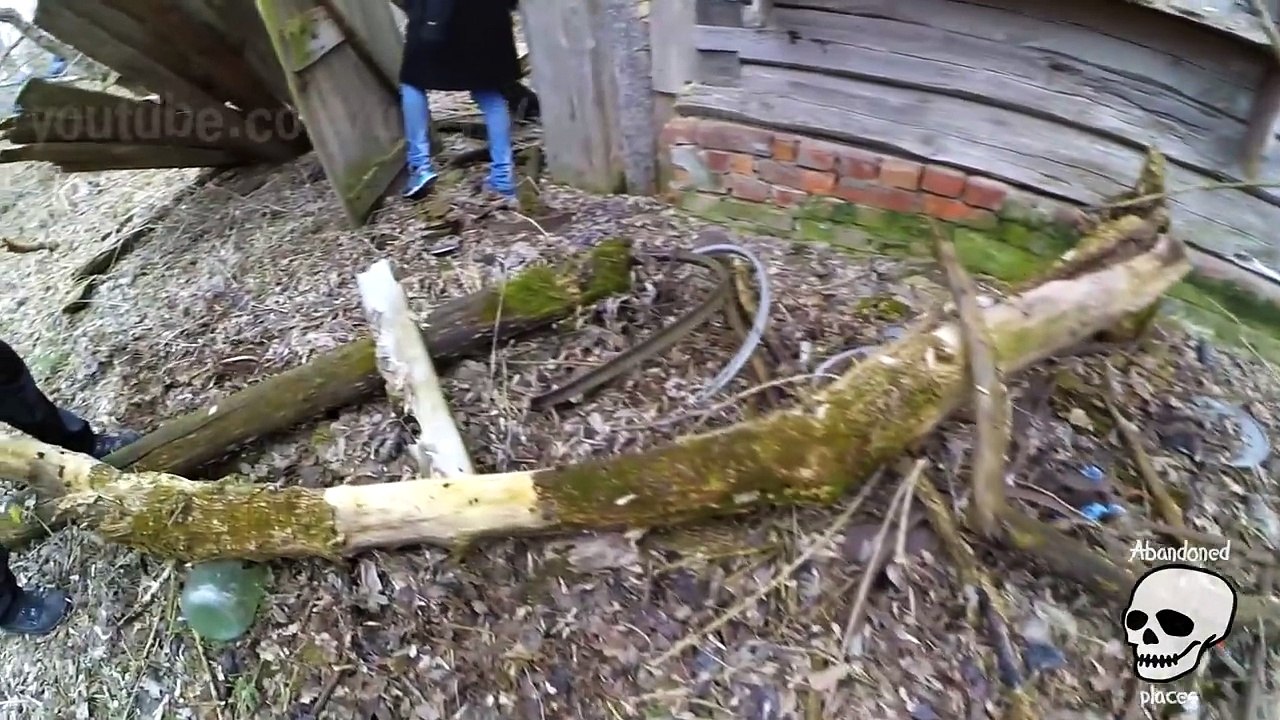 Abandoned places in Chernobyl Ghost city. Exploring abandoned houses. Abandoned creepy places