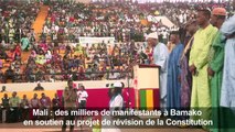Les Maliens manifestent pour la révision de la Constitution (2)