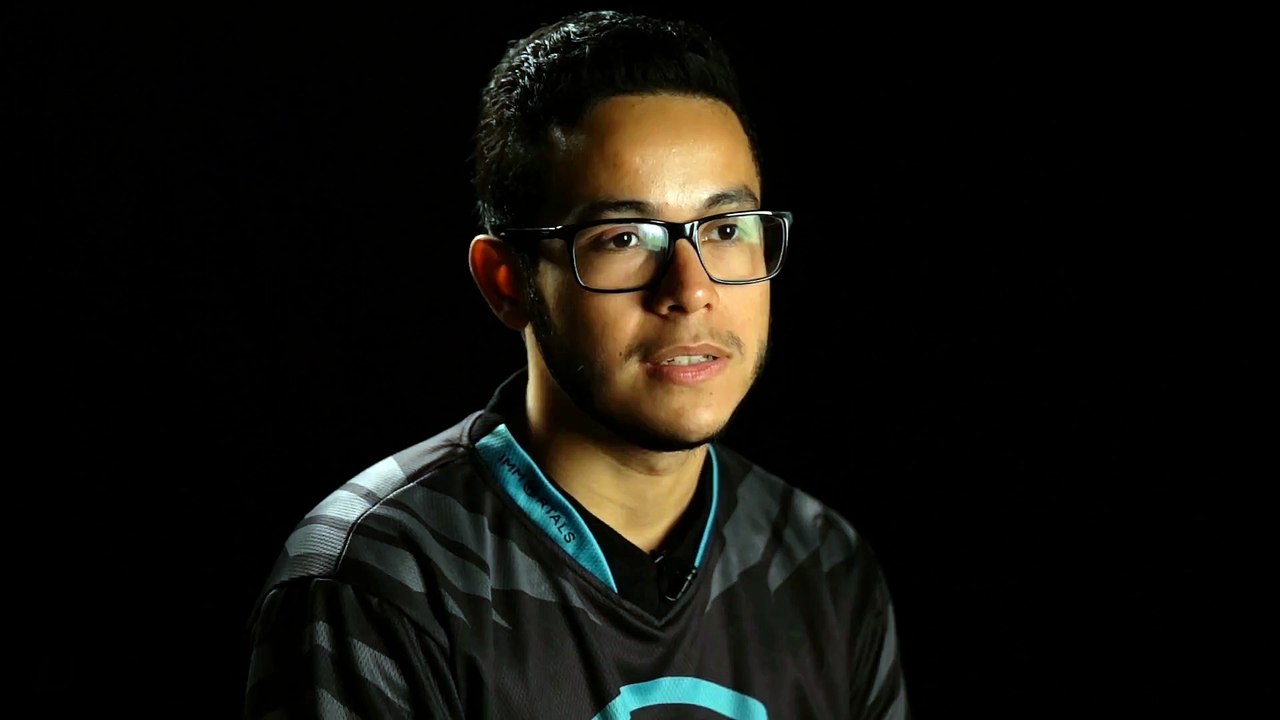 CSGO: Steel does an interview withiut saying man