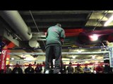 robert easter jr working mitts with mike stafford EsNews Boxing