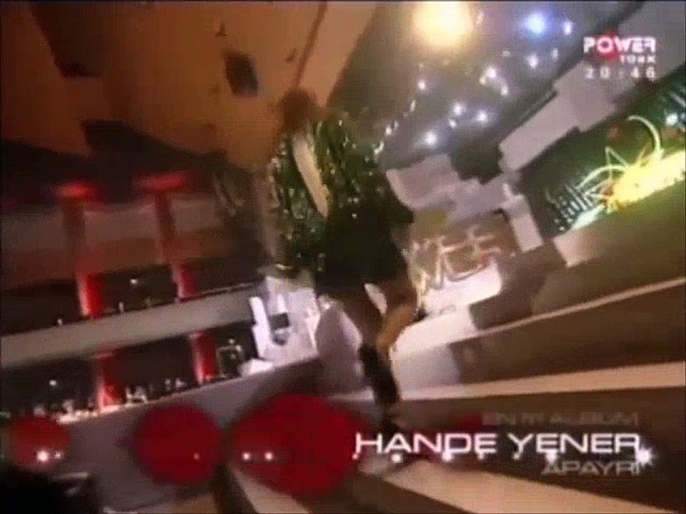 Hande Yener - En İyi Albüm : APAYRI ( Powertürk Müzik Ödülleri )