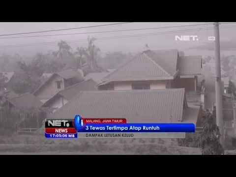 NET17 - 3 orang tewas di Malang tertimpa atap rumah yang runtuh akibat erupsi Gunung Kelud