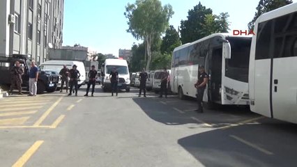 Izmir Iki Kardeşin Öldürüldüğü Olayla Ilgili 8 Kişi Tutuklandı