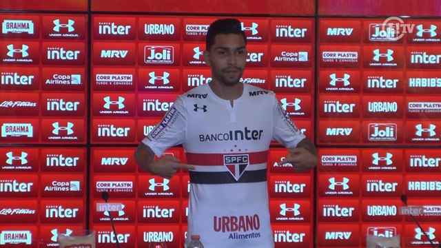 Apresentado, Petros deixa Corinthians no passado: 'Sou mais um tricolor'