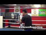 manny robles breaks down the 20 rds of his fighters during their workouts EsNews Boxing