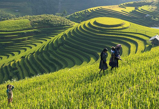 Things to do in Sapa Vietnam - explore Vietnam
