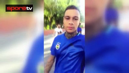 Emenike ve Wiel tepki çekti!