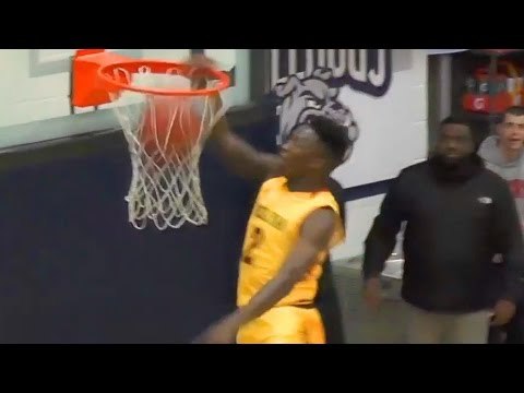 Kwe Parker Throws Down NASTY Windmill In Game!