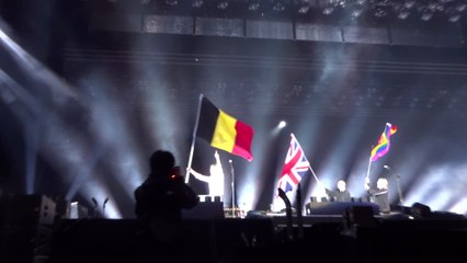 Paul McCartney "Flag Waving" Werchter Festival Belgium 30 June 2016