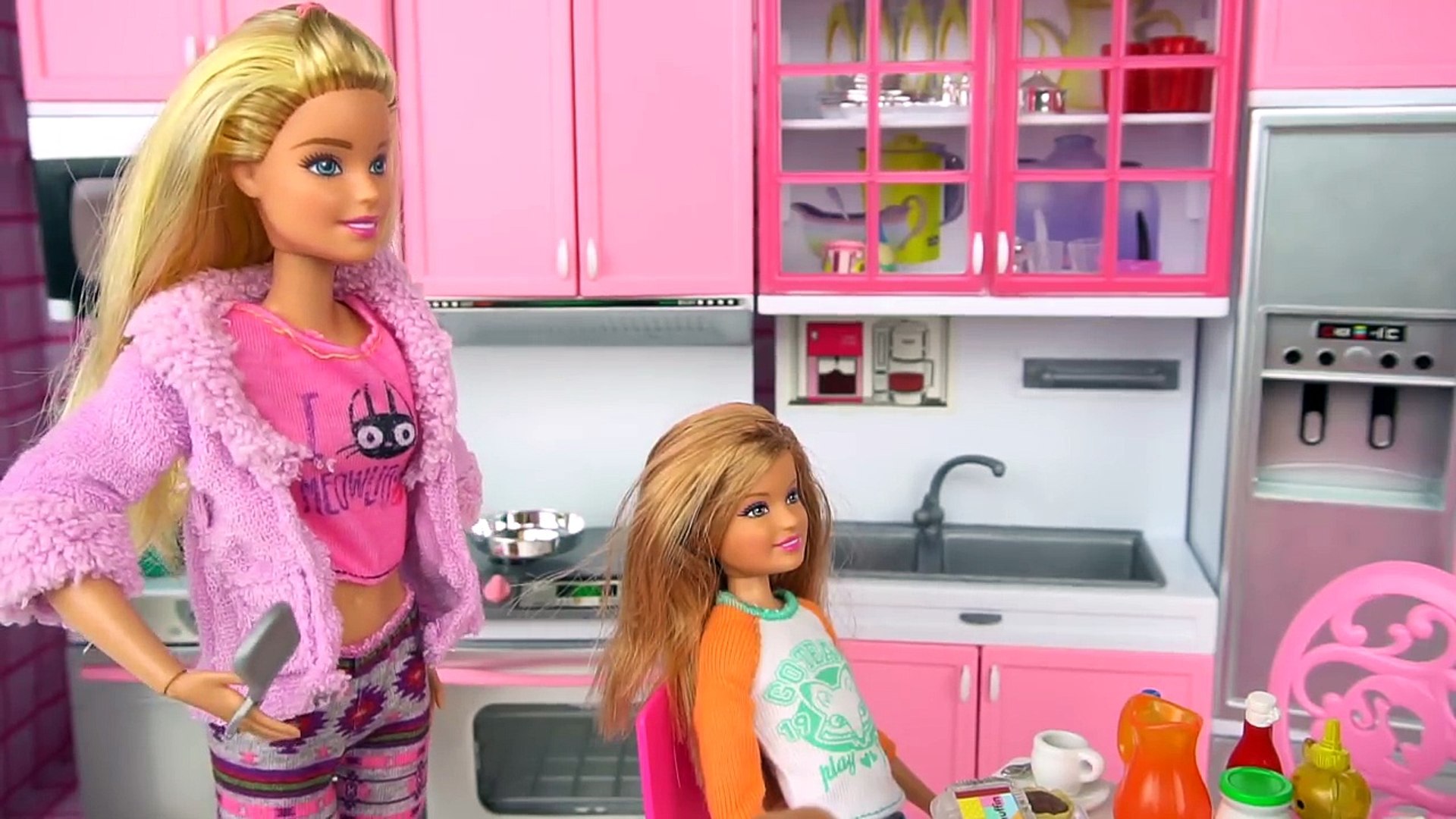 barbie bunk bed morning routine