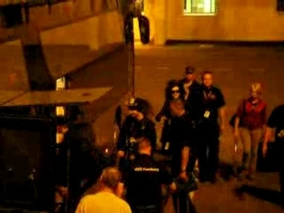 Tokio Hotel car aftershow
