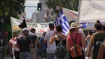 Los trabajadores de la limpieza griegos siguen en huelga por duodécimo día