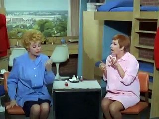 The Lucy Show S06E15 Lucy and Carol Burnett 2,Tv series movies 2017