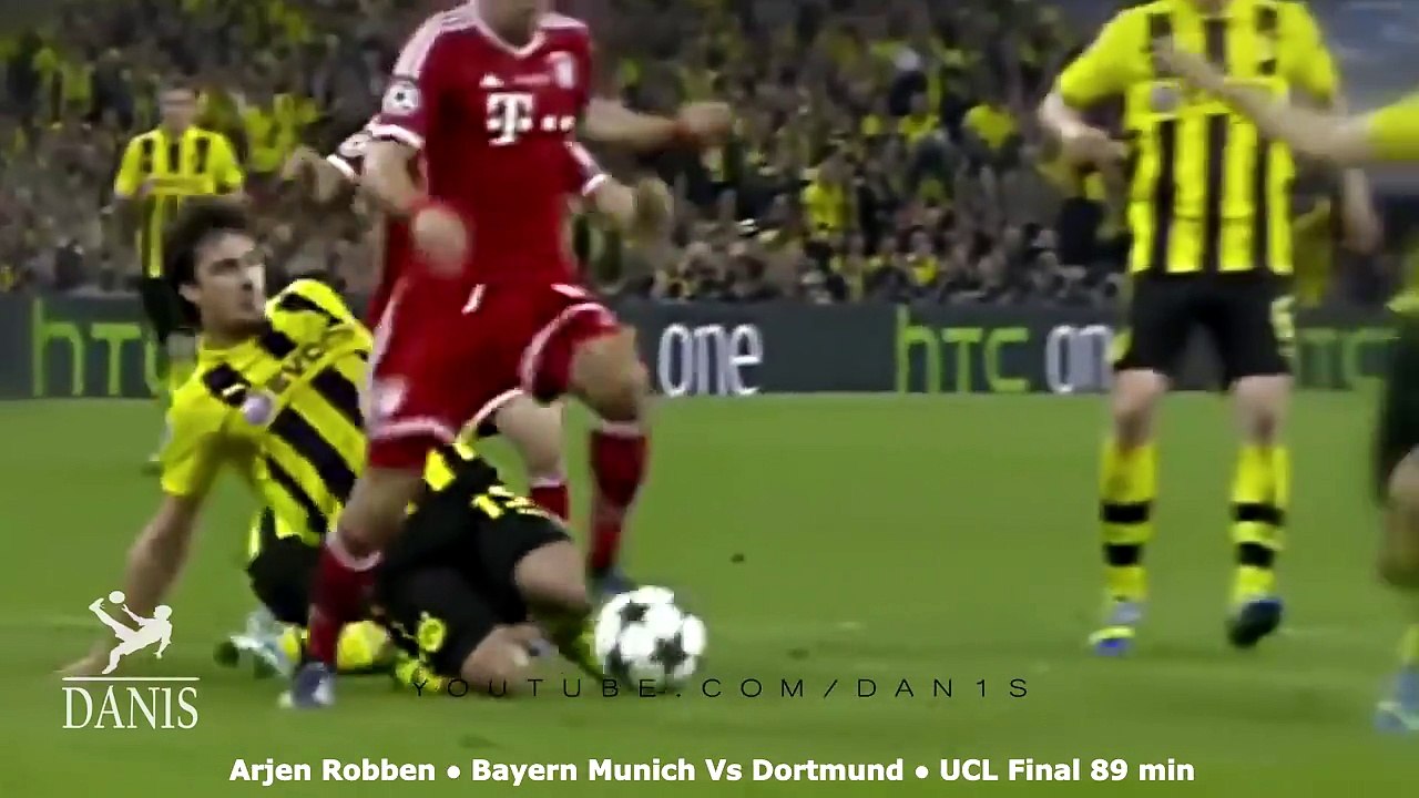 10 Epic Last Minute Goals In Football