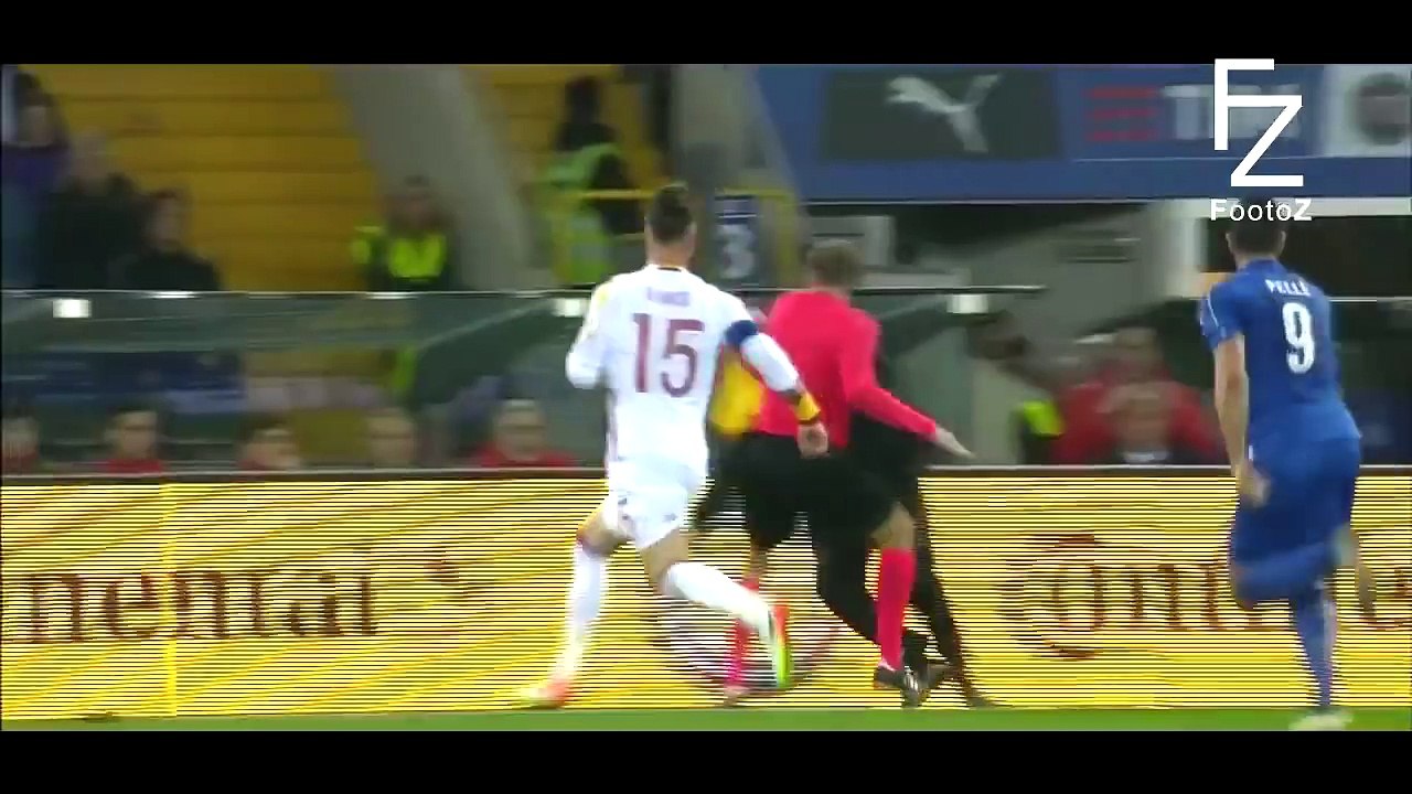 Football Managers ● Funny & Crazy...