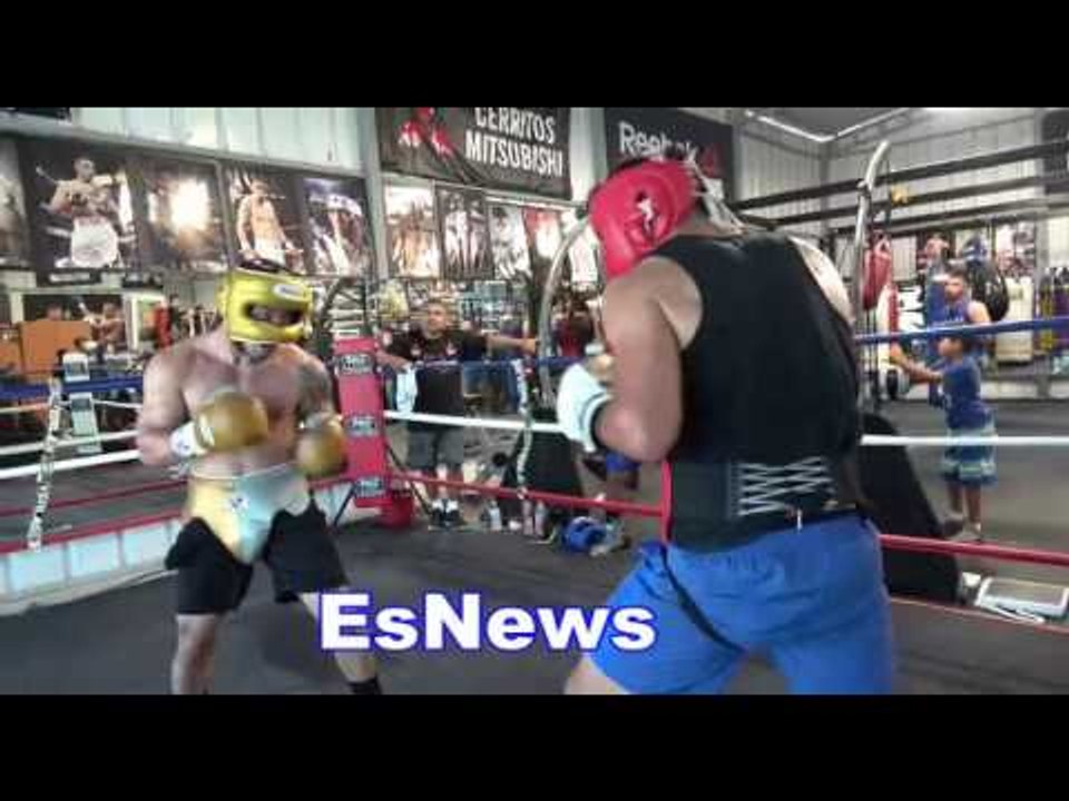 Mexican Olympian Misael Rodriguez Exchanging Huge Punches In Sparring EsNews Boxing