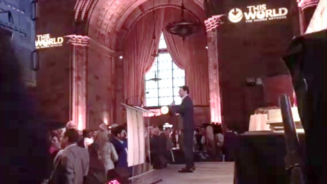 David Serero sings the US National Anthem at World's Gala