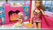 En paraca el Barbie hacer mercadillo barbie leticia abriendo juguete portugues tototoyk