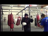 Hard Hitting irvin Garcia Working Mitts in Oxnard EsNews Boxing