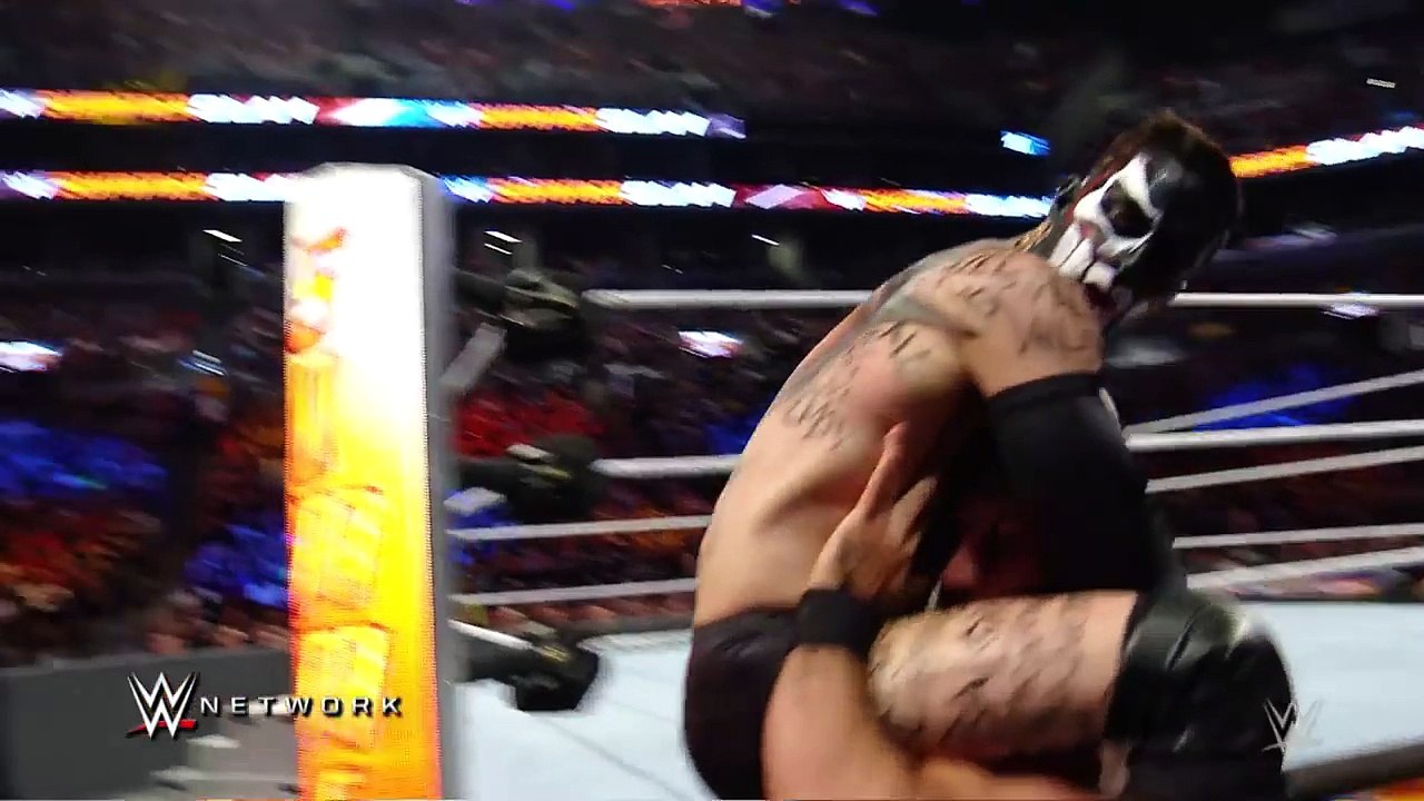 WWE Superstars react to Finn Bálors injury