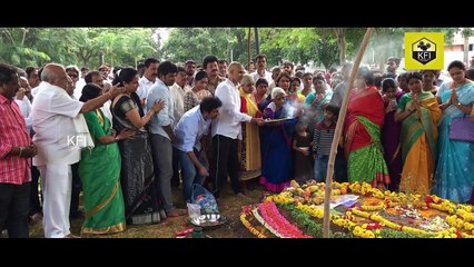 Puneeth And Shivanna Still In Of Pain Mothers Death ನೋವಿನಿಂದ ಇನ್ನು ಹೊರಬರದ ಅಪ್ಪು ಹಾಗು ಶಿವಣ