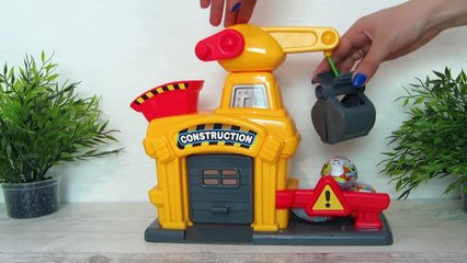 The Truck and Eggs with surprises - Truck Cartoon Video for kids - Cars for children