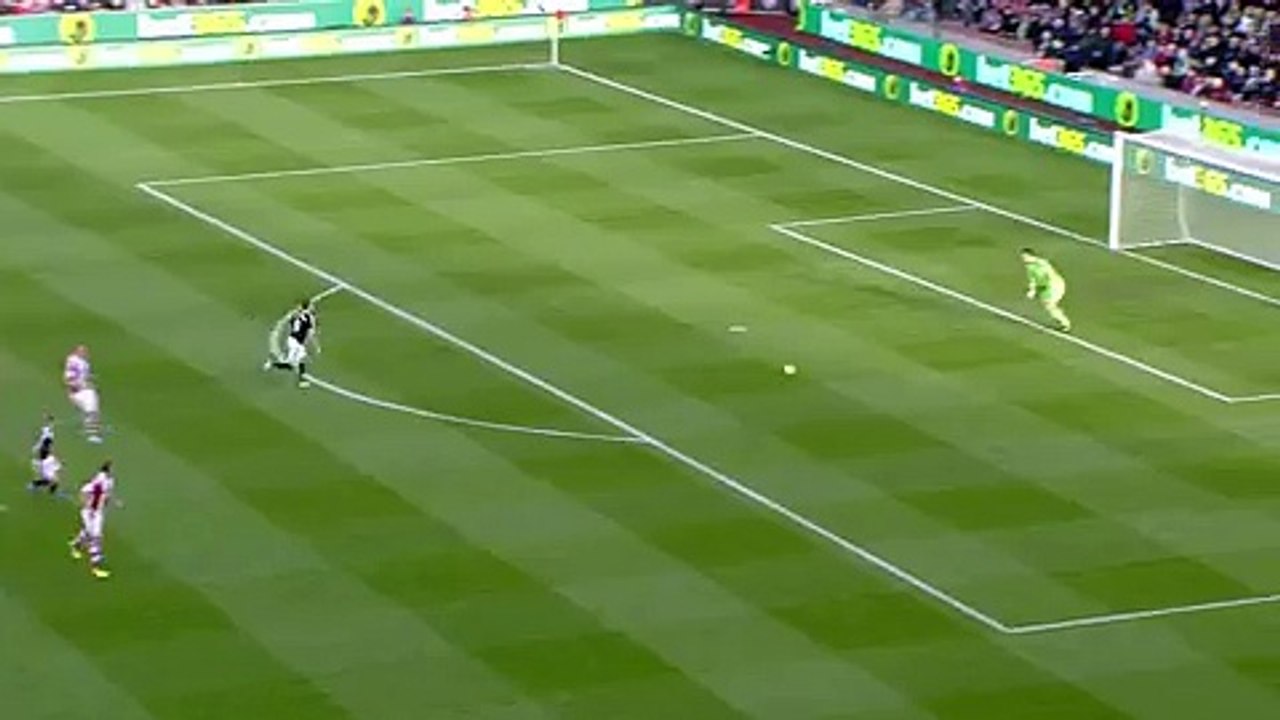 Asmir Begovic's Guinness World Record for the longest goal scored in a