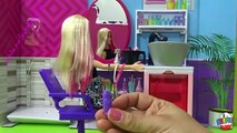 El Delaware por jugar Salón conjunto brillar estilo Barbie muñeca barbie salón belleza mate