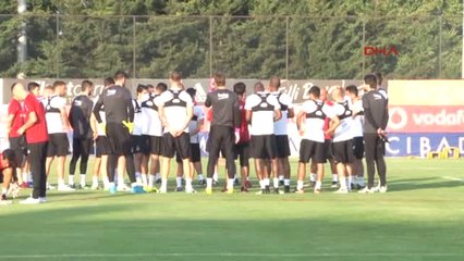 Beşiktaş Günü Çift Idmanla Tamamladı