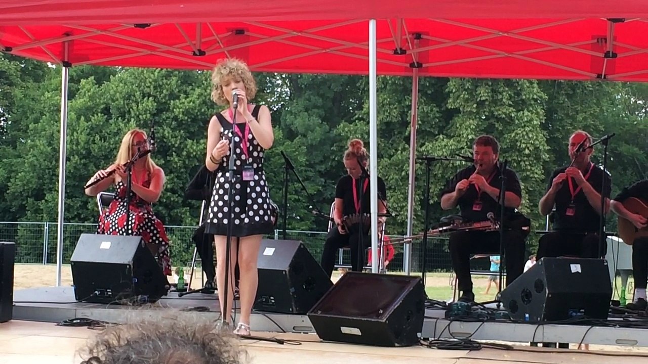 Wonderful Song of the Echoes of Killarney in Saint-Avertin