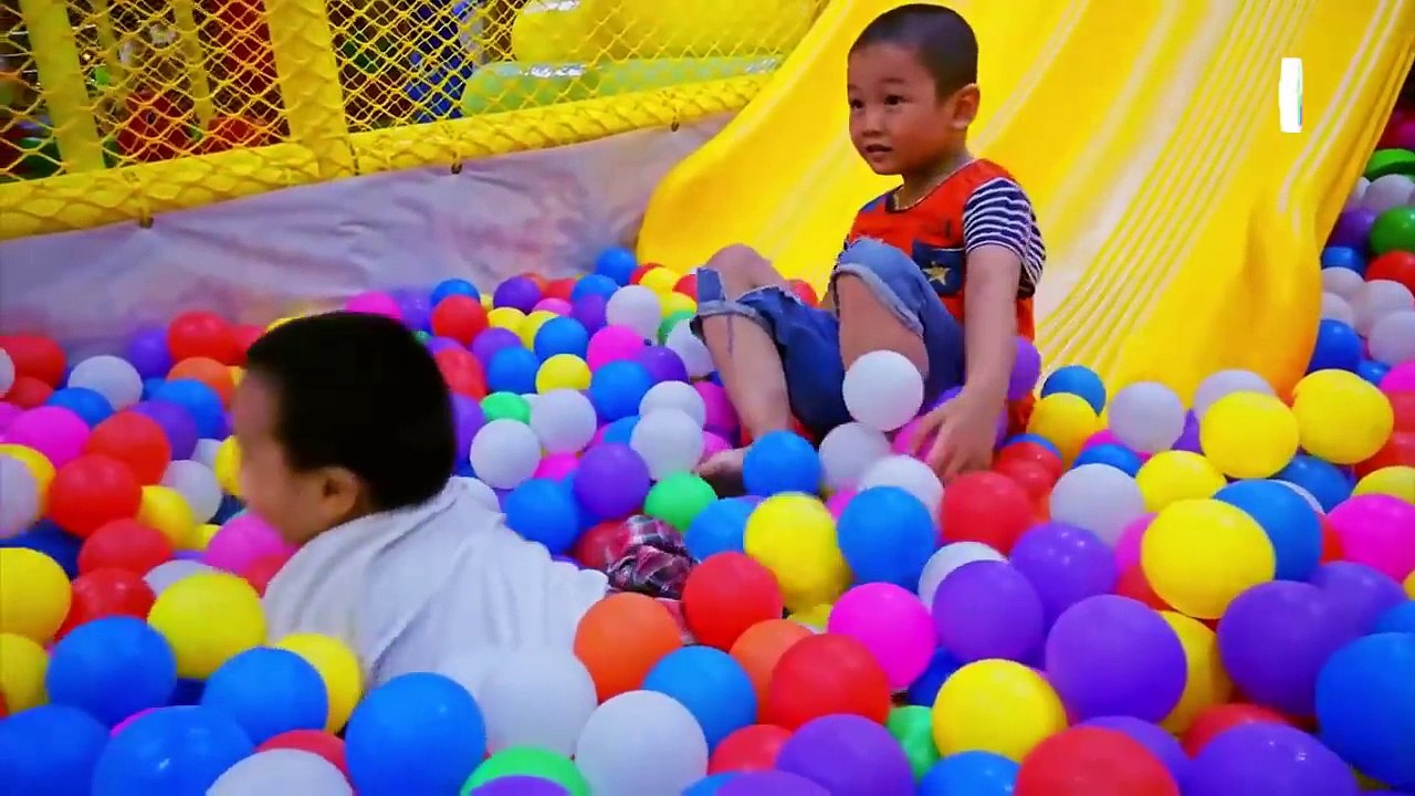 Video Tê Giác [HD] - Hình Ảnh Con Tê Giác - Nhạc Thiếu Nhi Vui Nhộn