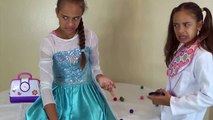 DOC MCSTUFFINS GIVES FROZEN ELSA SURGERY & Bad Baby Dr. TOYS TO SEE Family Funny Video