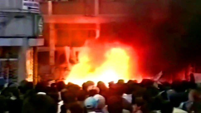 Harun Tekin - Yangın Yeri ( 2 Temmuz 1993 Sivas )