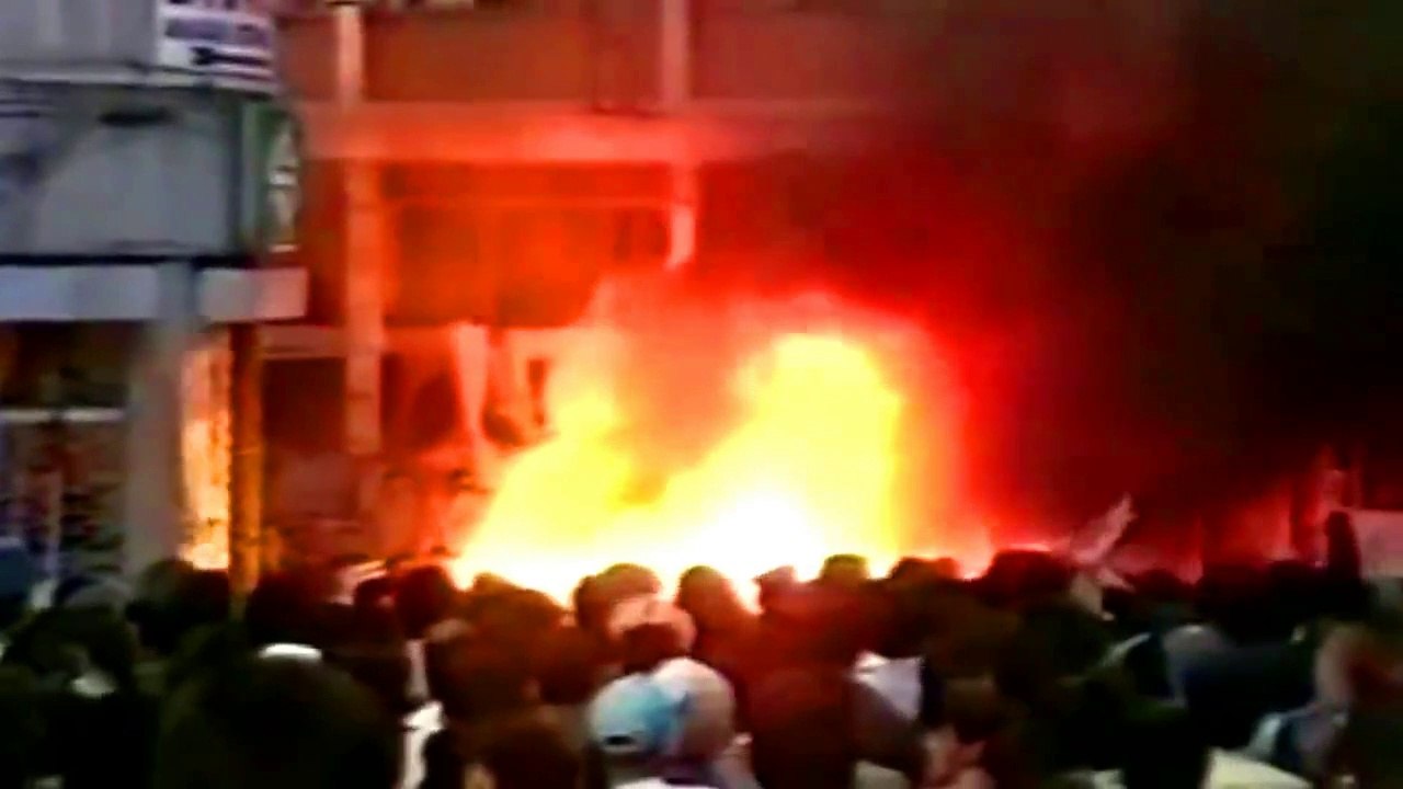 Harun Tekin - Yangın Yeri ( 2 Temmuz 1993 Sivas )