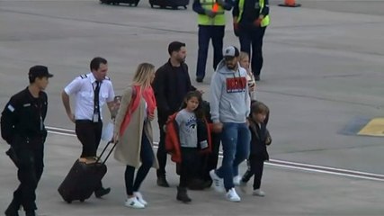 VIRAL: Sepakbola: Bintang-Bintang Barcelona Tiba Di Rosario Untuk Hadiri Pernikahan Messi