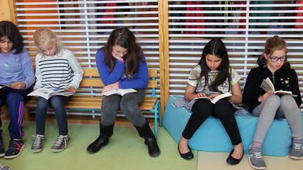 Jeunes lecteurs des Arbres Fleuris