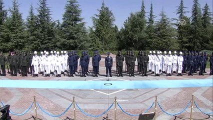 Başbakan Yıldırım, Macaristan Başbakanı Orban'ı Çankaya Köşkü'nde Resmi Törenle Karşıladı