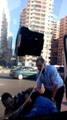 مشاجرة بين سائق ميكروباص وأحد الركاب بسبب زيادة الأجرة بالإسكندرية