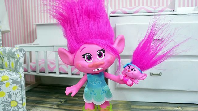 Y bebé mamá película amapola Trolls trolls trolls trolls