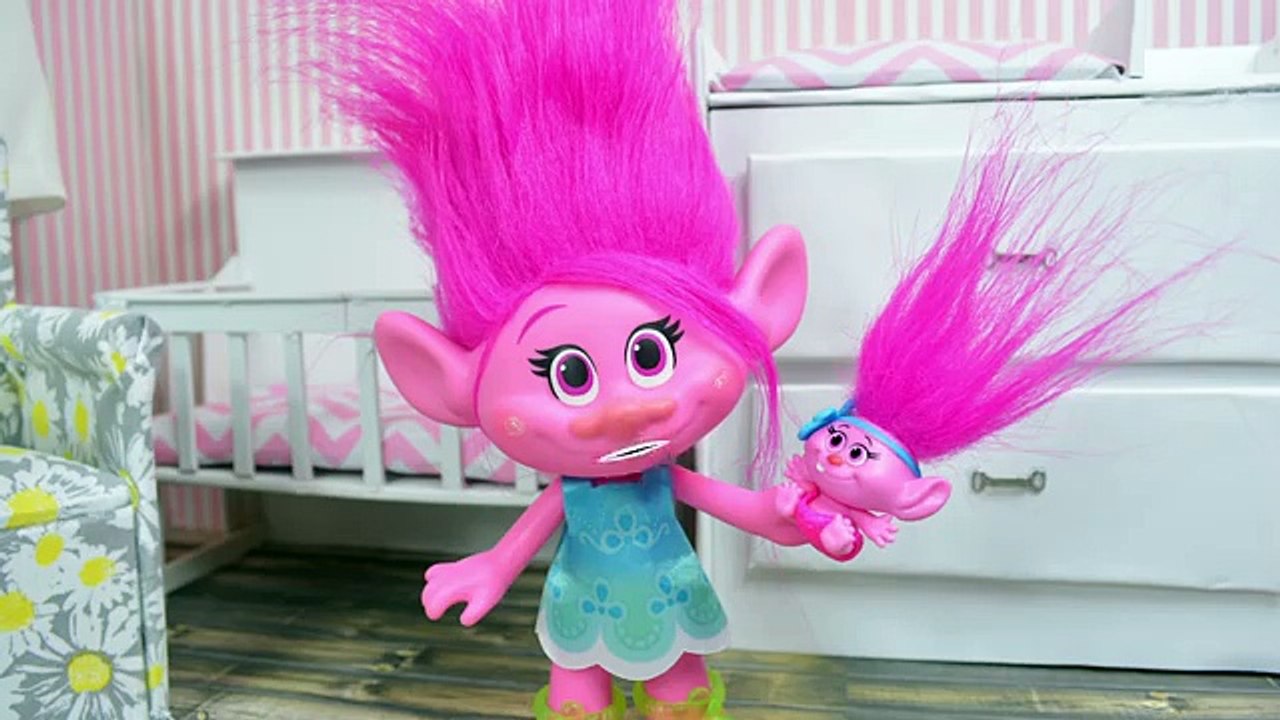 Y bebé mamá película amapola Trolls trolls trolls trolls