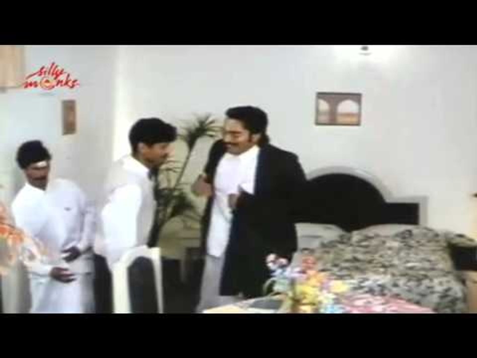 Kochin Haneefa Comedy Scene @ Hotel - King Solomon Malayalam Movie Scene