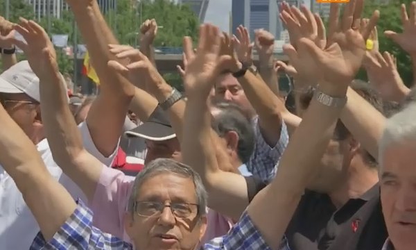Sopir Taksi Konvensional di Spanyol protes Soal Uber