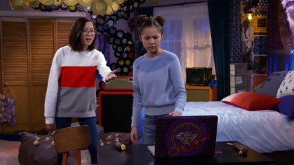 Chocolate Bananas | Bizaardvark | Disney Channel