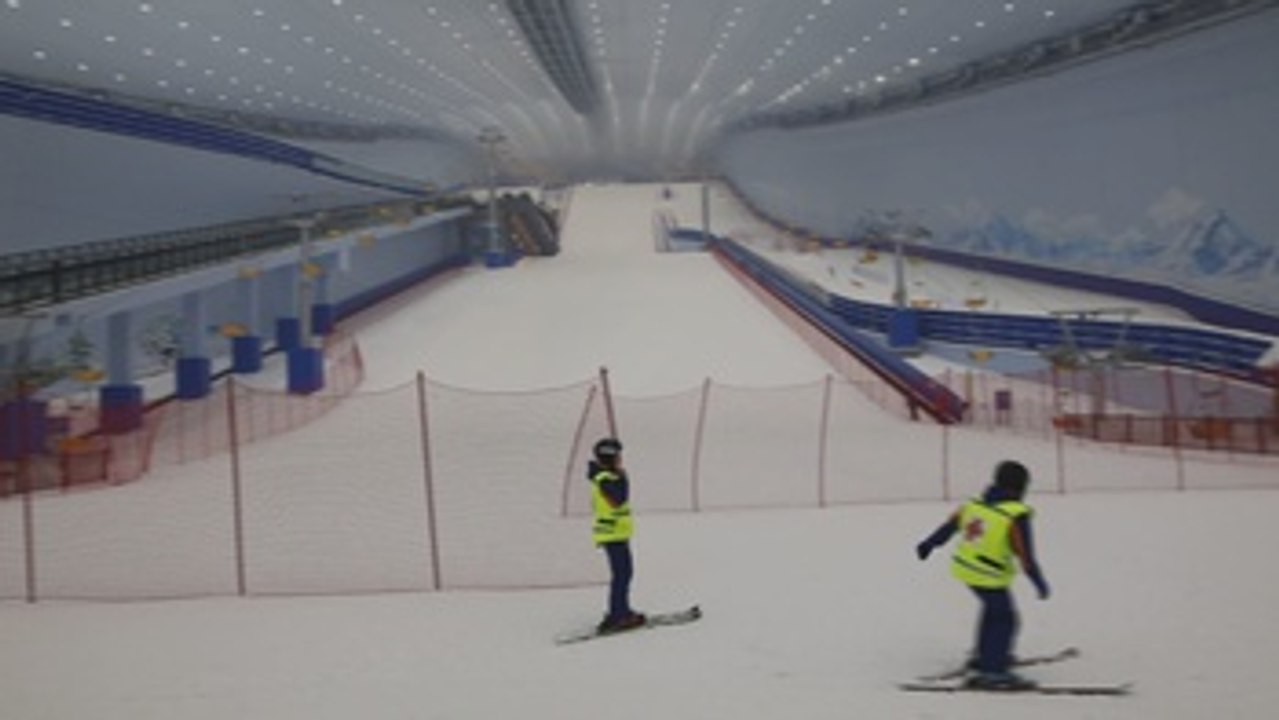 Wanda inaugura en China el complejo de esquí cubierto más grande del mundo