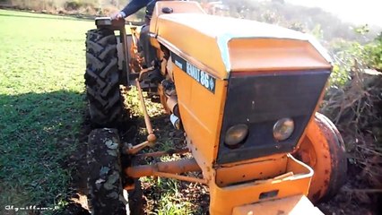 Tracteurs : Renault MWM D325-3 Diesel 3 Cyl. 55Ch de 1972